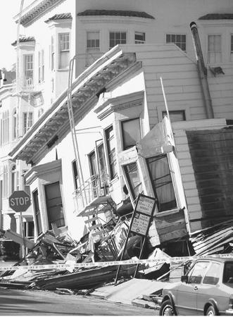 EARTHQUAKE DAMAGE IN CALIFORNIA. (&#xA9; David Weintraub/Photo Researchers. Reproduced by permission.)
