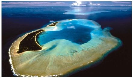 Kayangell atoll in Belau in the western Pacific Ocean. (Reproduced by permission of Photo Researchers, Inc.)