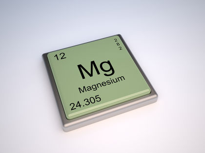 What are the two most common alkaline earth metals?
